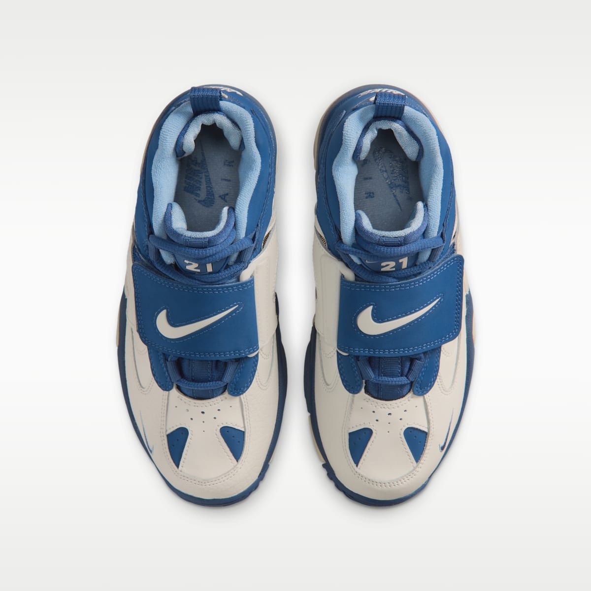 Nike Air Diamond Turf II Big Kids' Shoes - Sail/Blue Grey/Metallic Gold/Mystic Navy - Image 4