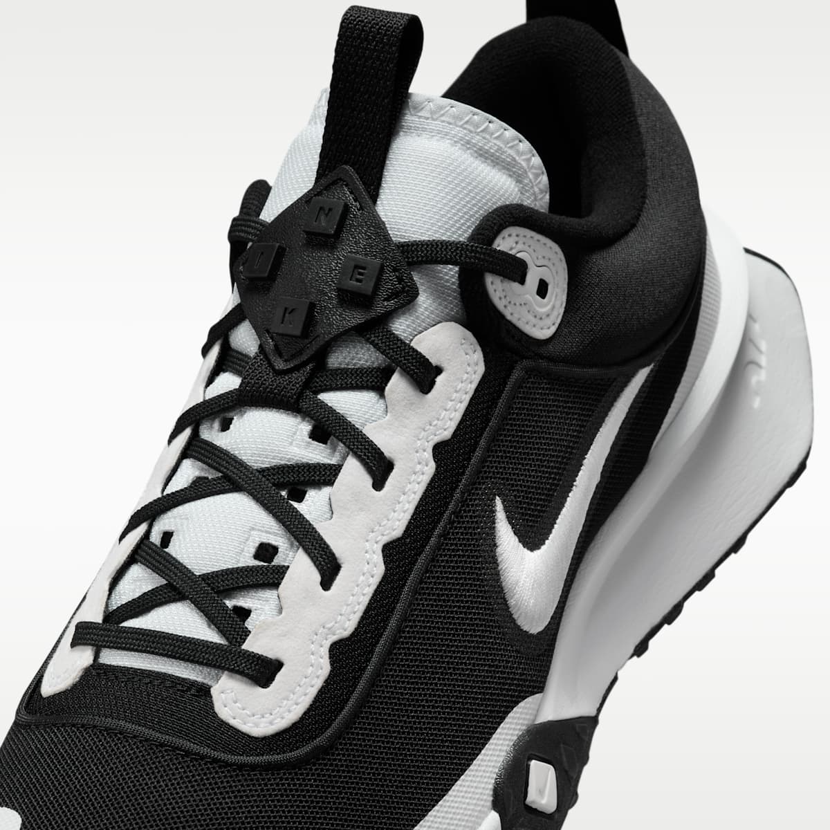 Nike Air Diamond Varsity Turf Men's Baseball Shoes - Black/White - Image 7