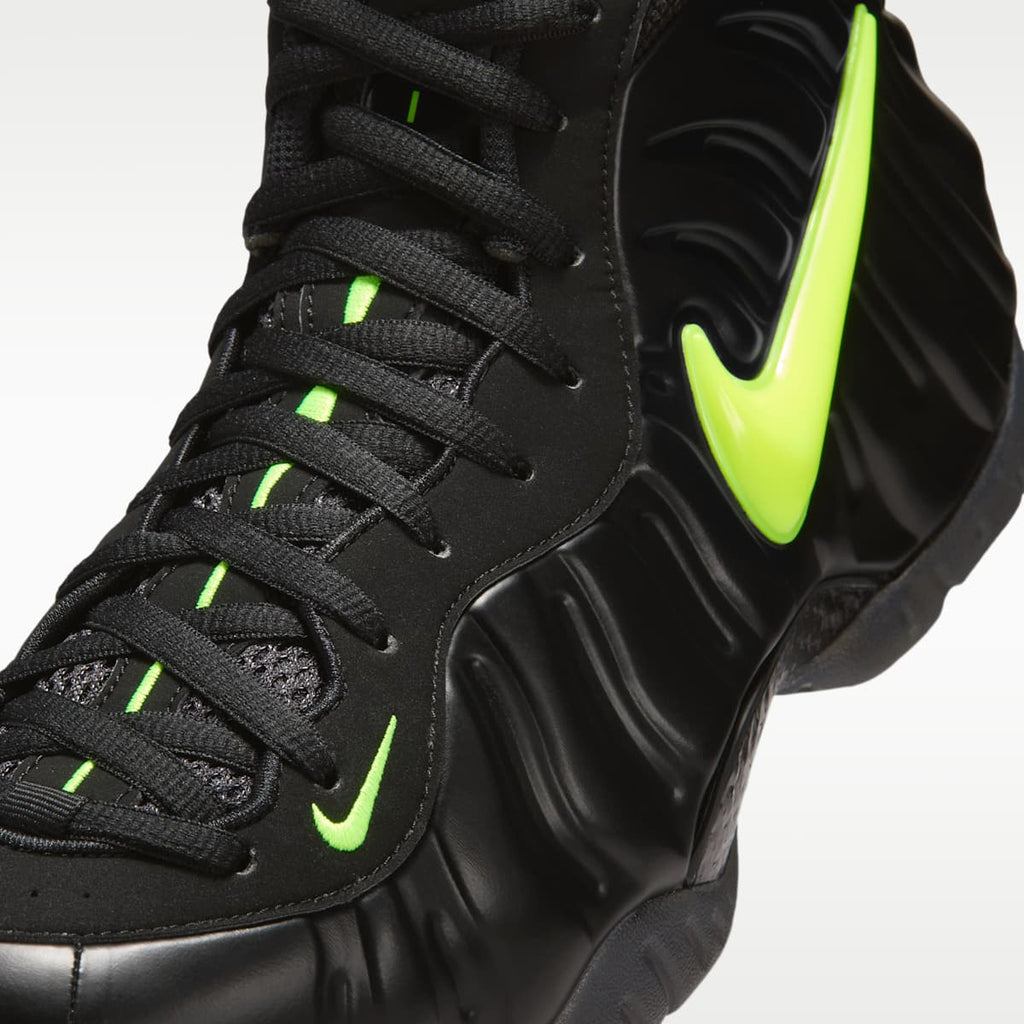 Nike Air Foamposite Pro Men's Shoes - Black/Voltage Yellow - Image 7