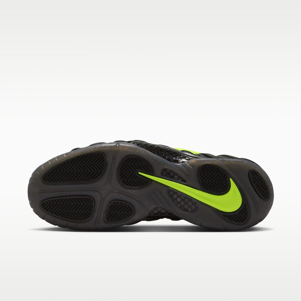 Nike Air Foamposite Pro Men's Shoes - Black/Voltage Yellow - Image 2