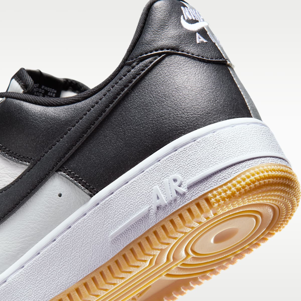 Nike Air Force 1 '07 LV8 Men's Shoes - Summit White/Metallic Silver/White/Black - Image 8
