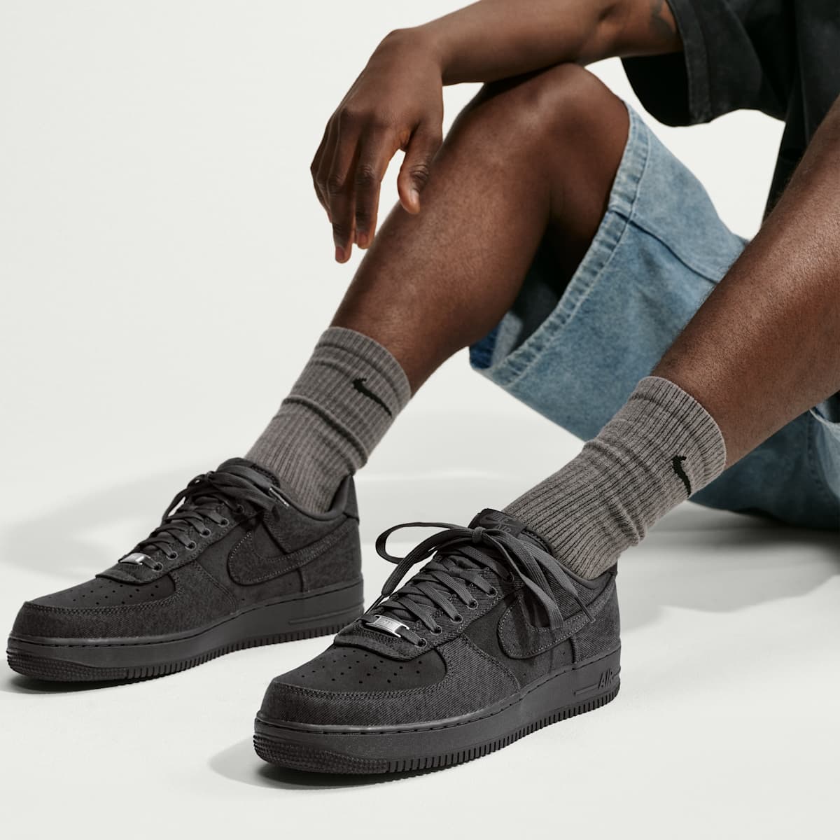 Air Force 1 '07 LV8 "Denim" Men's Shoes - Anthracite/Medium Ash/Metallic Silver/Anthracite - Image 9
