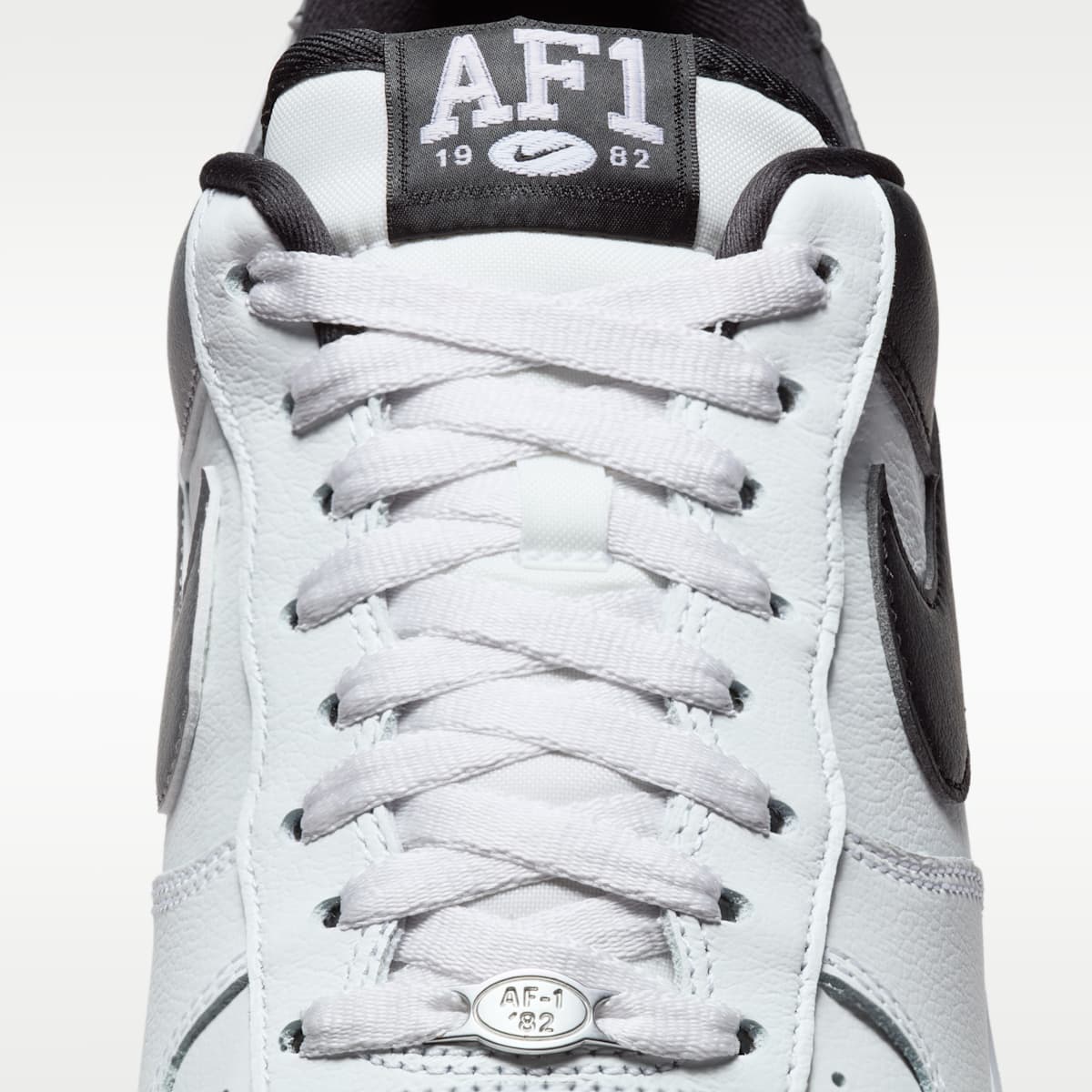 Nike Air Force 1 '07 LV8 Men's Shoes - Summit White/Metallic Silver/White/Black - Image 10