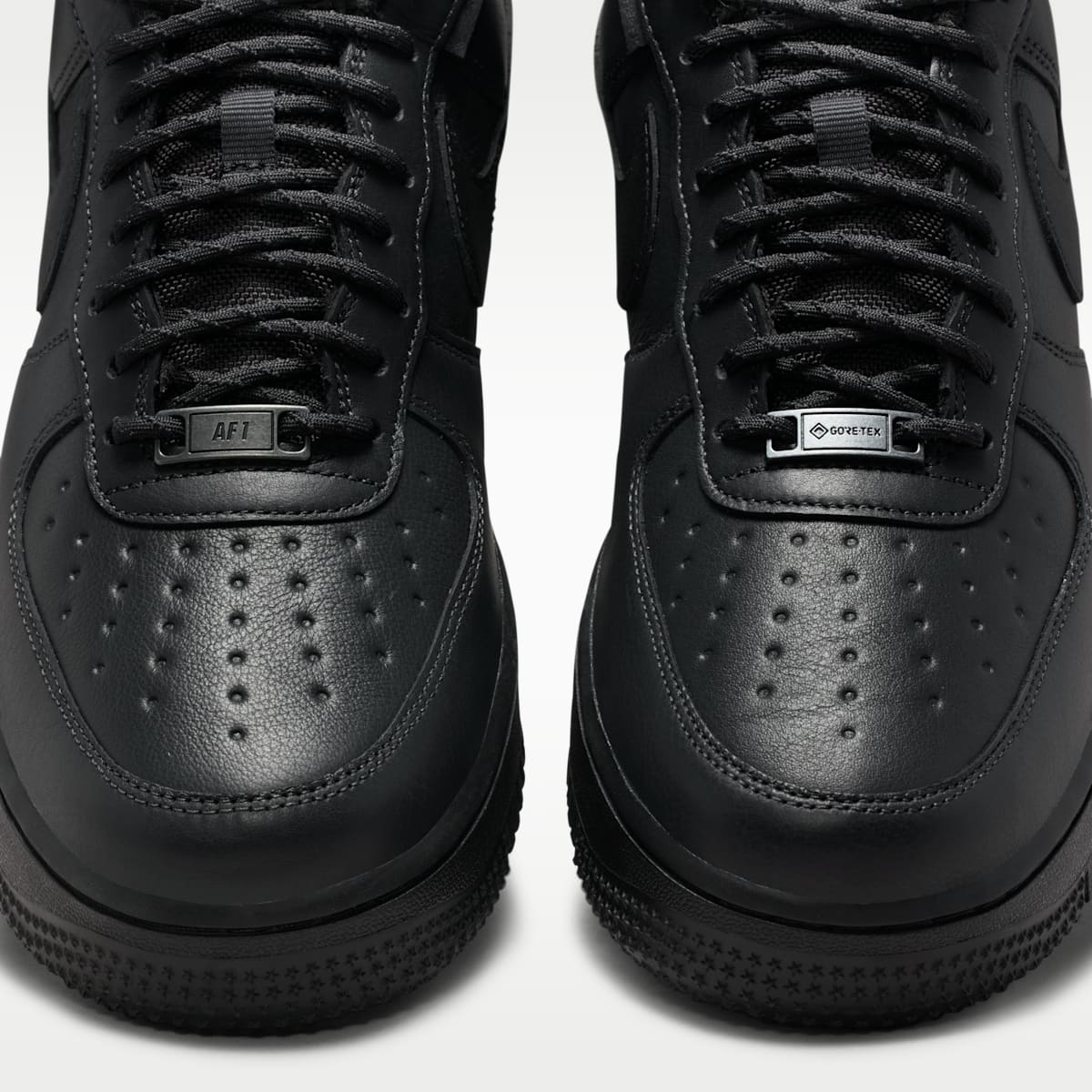 Air Force 1 GORE-TEX Vibram Men's Shoes - Off Noir/Speed Yellow/Black - Image 9