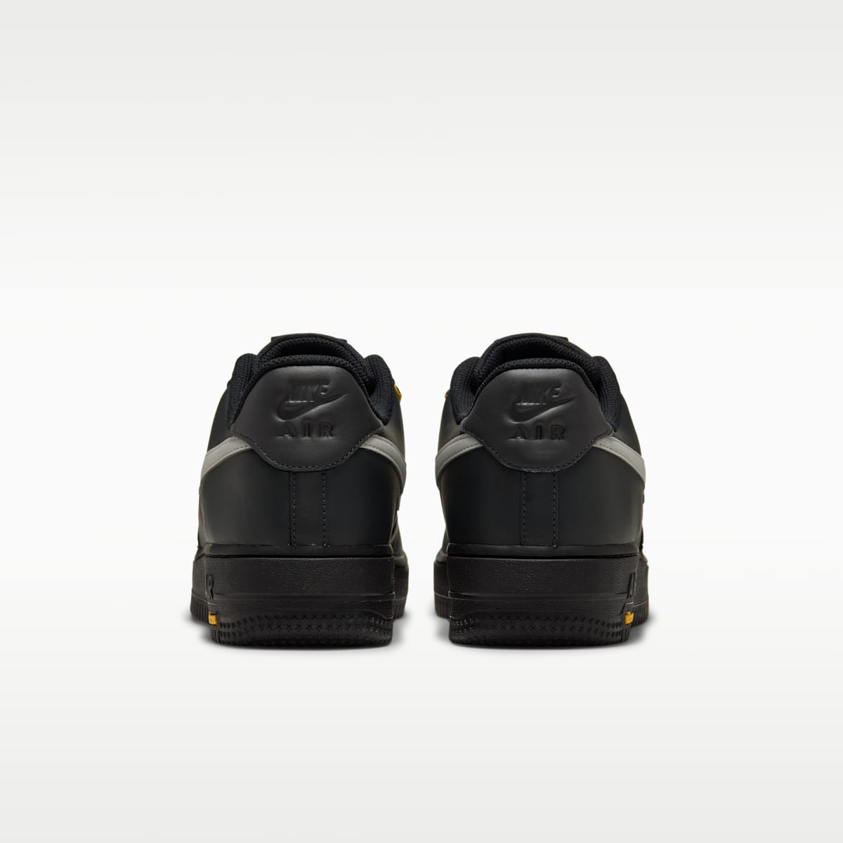 Air Force 1 GORE-TEX Vibram Men's Shoes - Black Pine/Black/Pink Foam/Tech Grey - Image 6