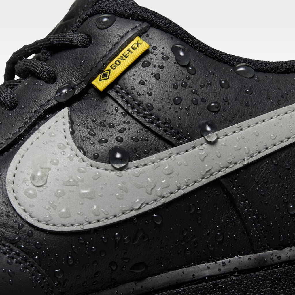 Air Force 1 GORE-TEX Vibram Men's Shoes - Black Pine/Black/Pink Foam/Tech Grey - Image 9