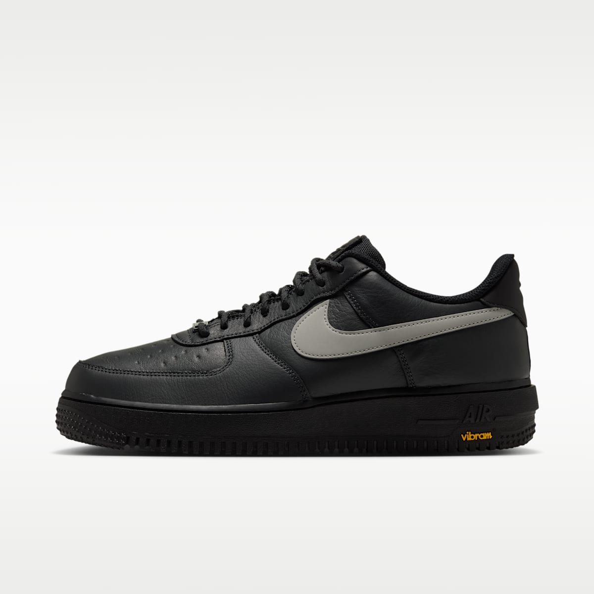 Air Force 1 GORE-TEX Vibram Men's Shoes - Black Pine/Black/Pink Foam/Tech Grey - Image 1