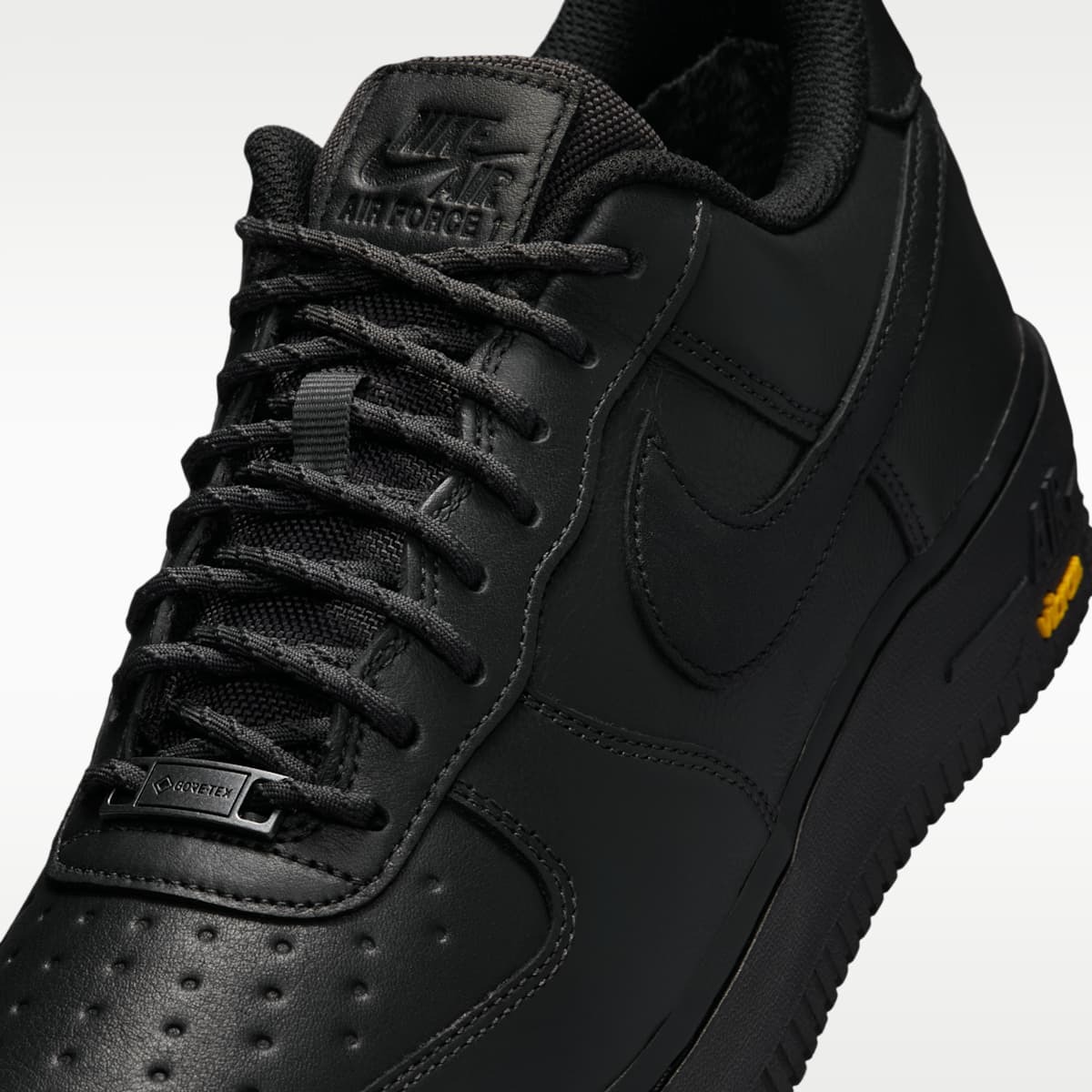 Air Force 1 GORE-TEX Vibram Men's Shoes - Off Noir/Speed Yellow/Black - Image 7