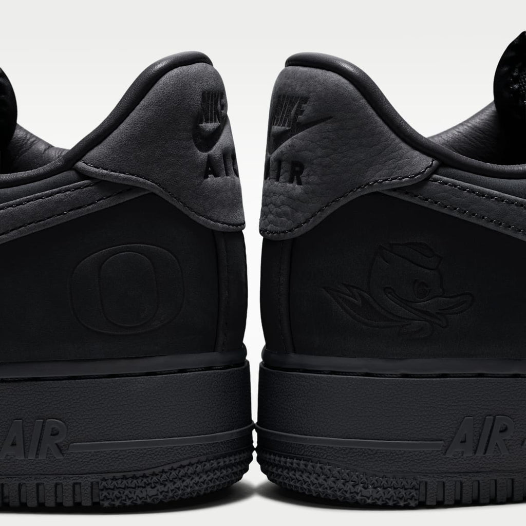 Air Force 1 "University of Oregon" Men's Shoes - Black/Black - Image 9