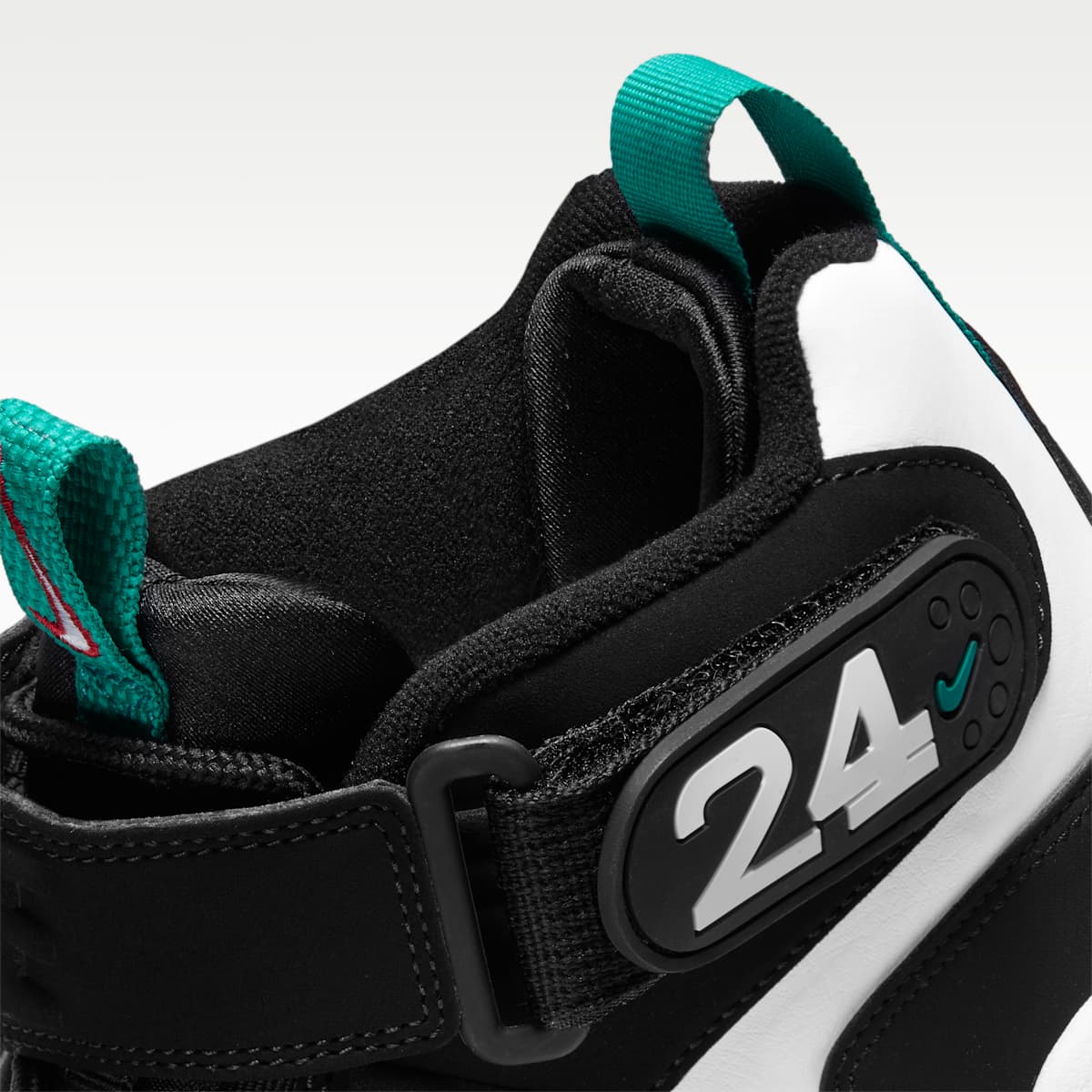 Nike Air Griffey Max 1 Men's Shoes - White/Fresh Water/Black - Image 9