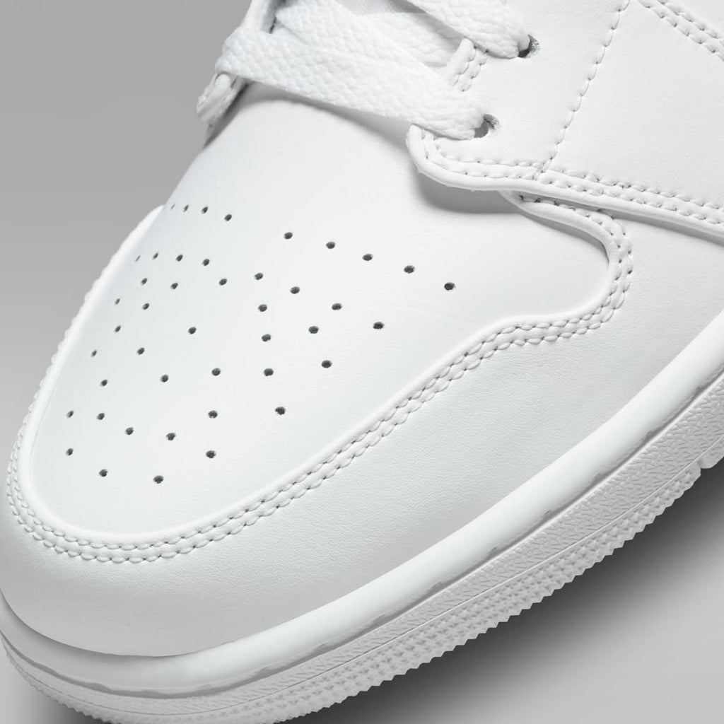 Air Jordan 1 Low Men's Shoes - White/White/White - Image 7