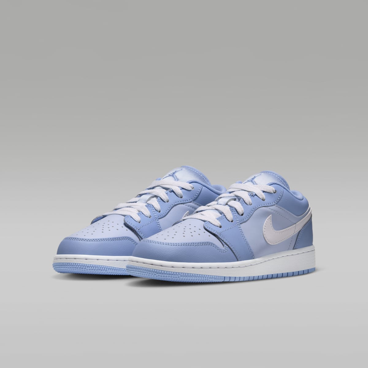 Air Jordan 1 Low Big Kids' Shoes - Aluminum/White/Hydrogen Blue