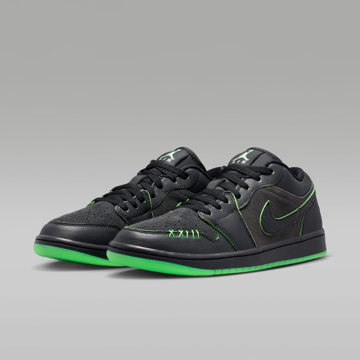 Air Jordan 1 Low SE Men's Shoes - Black/Scream Green/Dark Smoke Grey/Black - Image 5