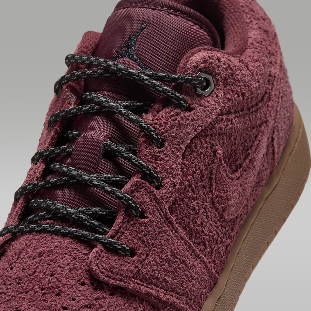 Air Jordan 1 Low SE Big Kids' Shoes - Dark Team Red/Gum Medium Brown/Black - Image 7