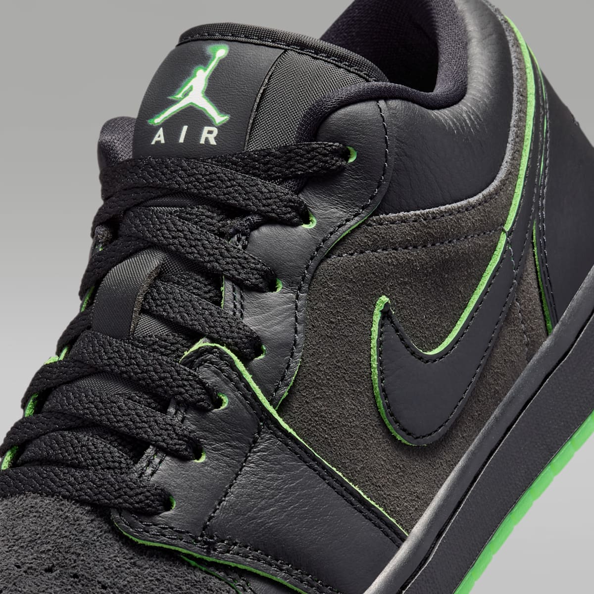 Air Jordan 1 Low SE Men's Shoes - Black/Scream Green/Dark Smoke Grey/Black - Image 7