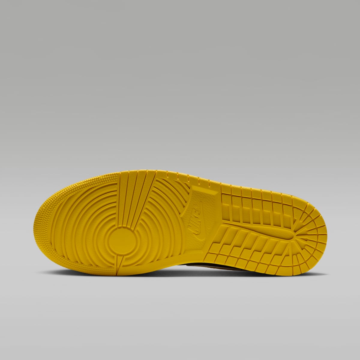 Air Jordan 1 Low SE Men's Shoes - Black/White/Tour Yellow - Image 2