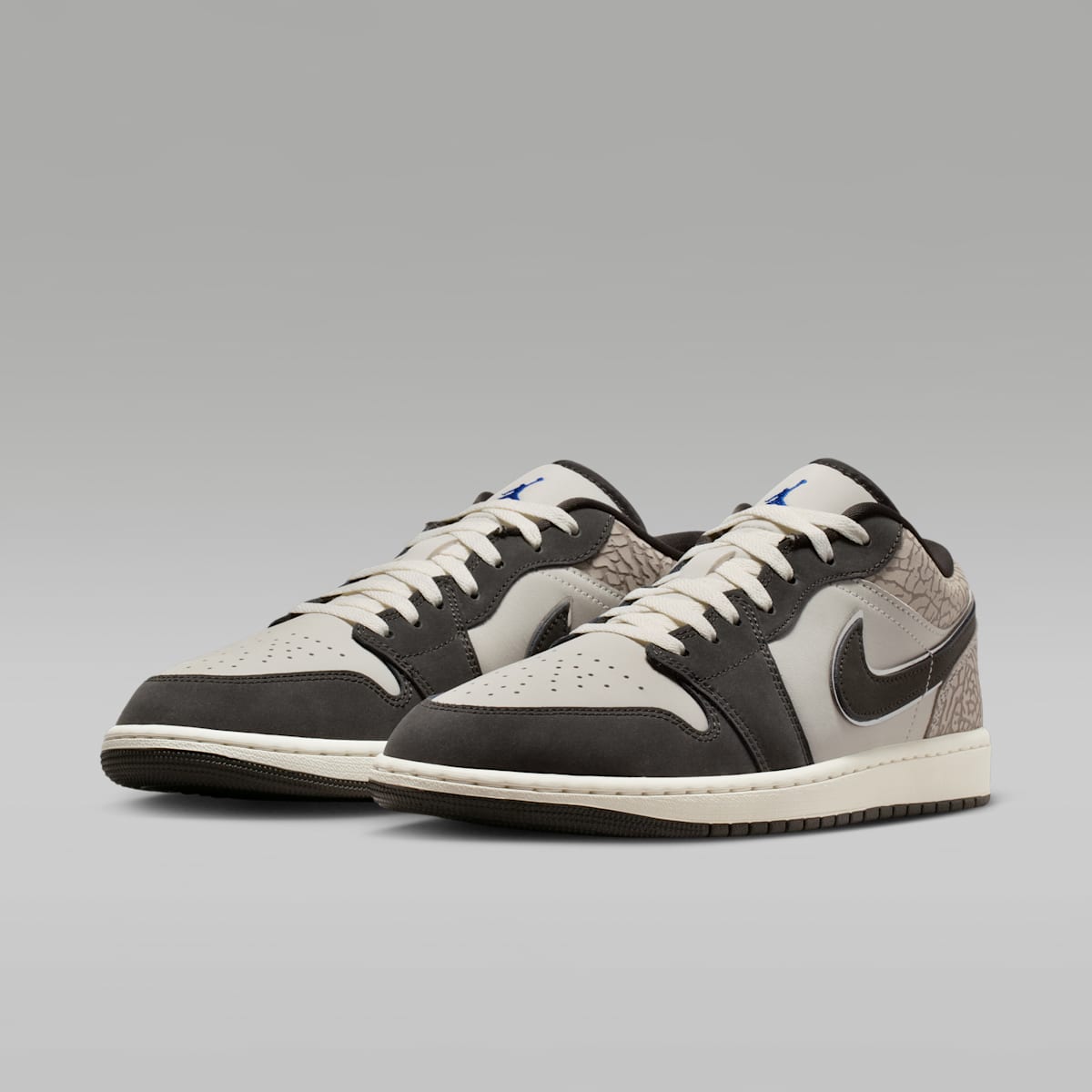 Air Jordan 1 Low SE Men's Shoes - Sail/Deep Pewter/Gamma Grey/Game Royal - Image 5