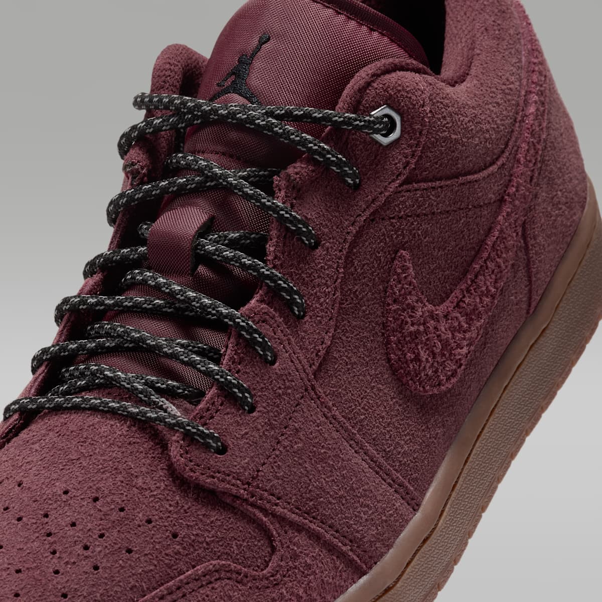 Air Jordan 1 Low SE Men's Shoes - Dark Team Red/Gum Medium Brown/Black - Image 7