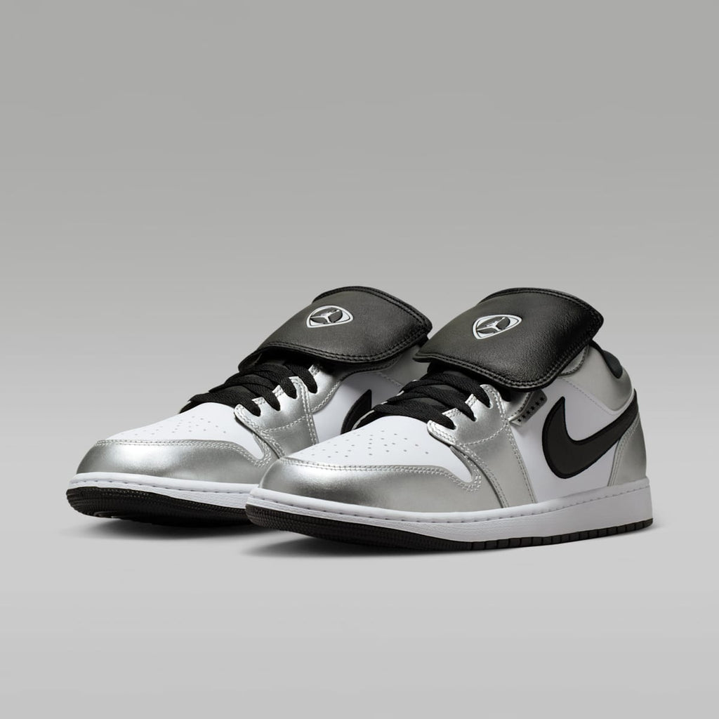 Air Jordan 1 Low SE Men's Shoes - White/White/Metallic Silver/Black - Image 5