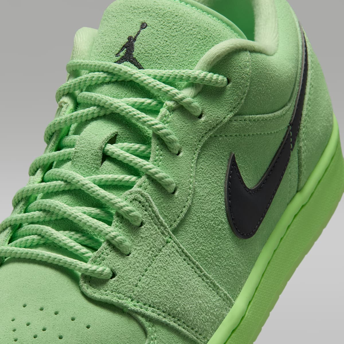 Air Jordan 1 Low SE Men's Shoes - Lime Blast/Lime Blast/Anthracite - Image 7