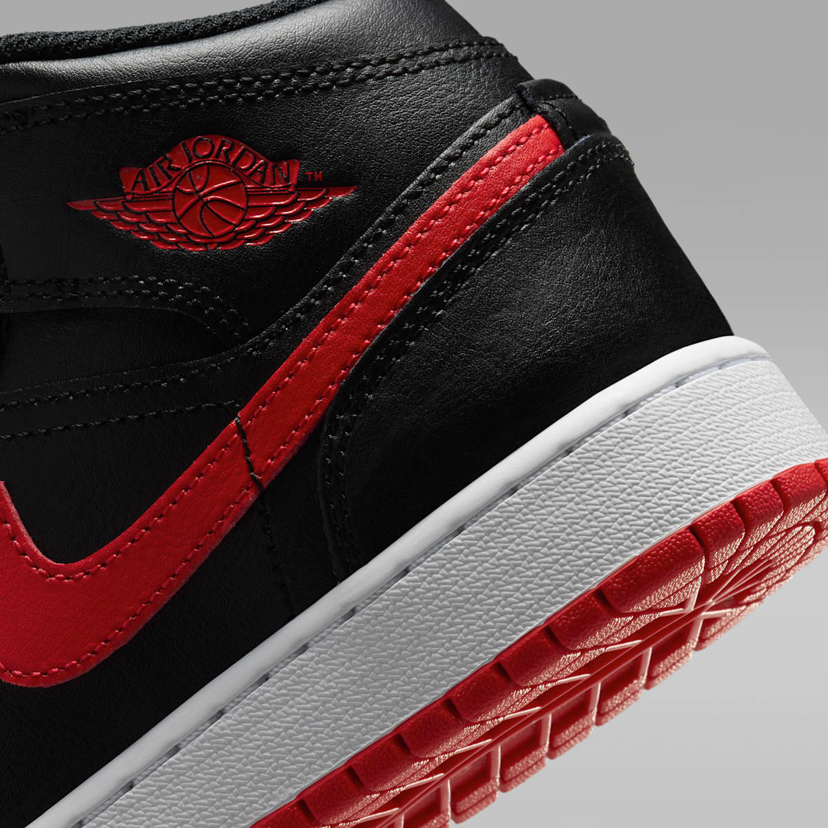 Air Jordan 1 Mid Big Kids' Shoes - Black/White/University Red - Image 8