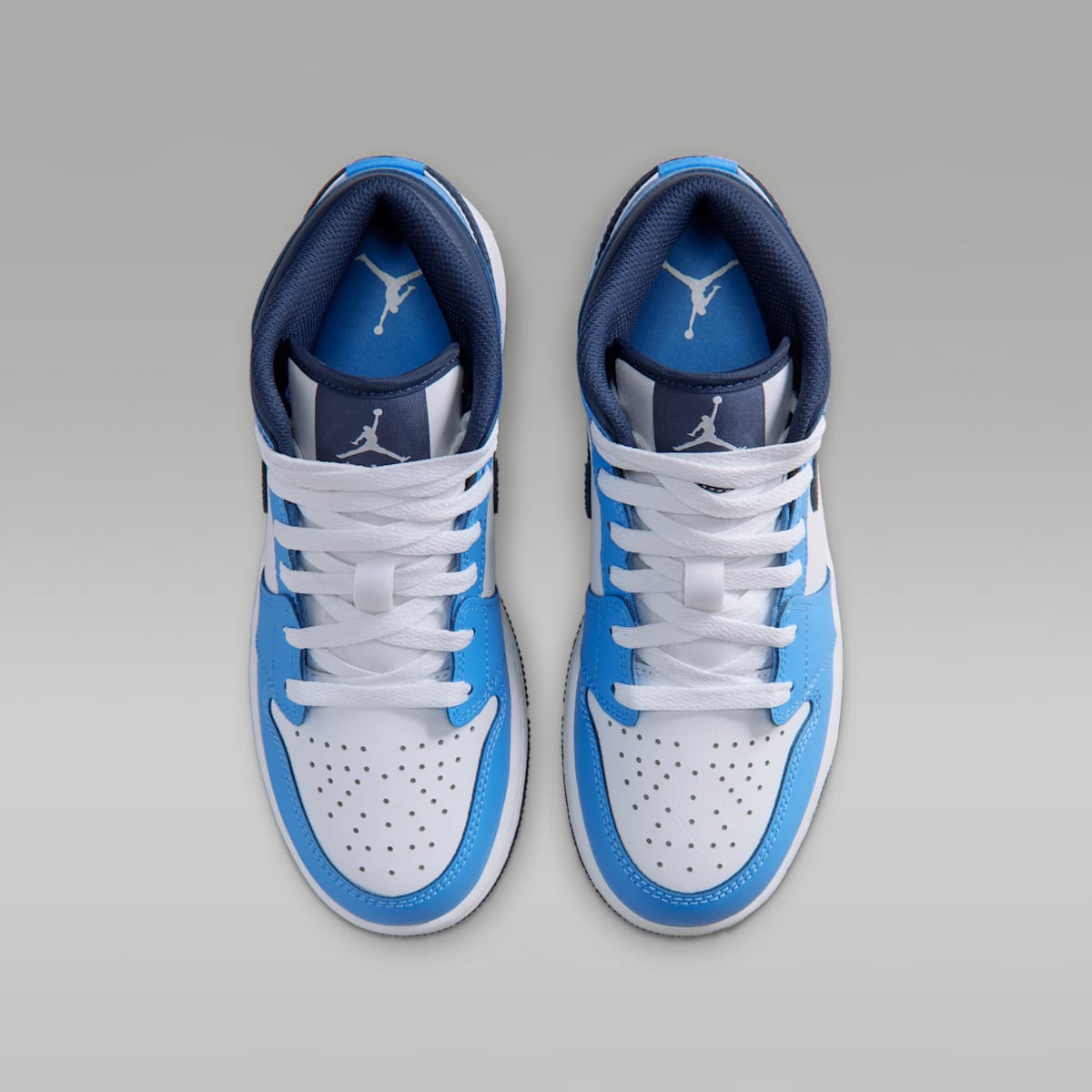Air Jordan 1 Mid Big Kids' Shoes - University Blue/White/Sail/Midnight Navy - Image 4