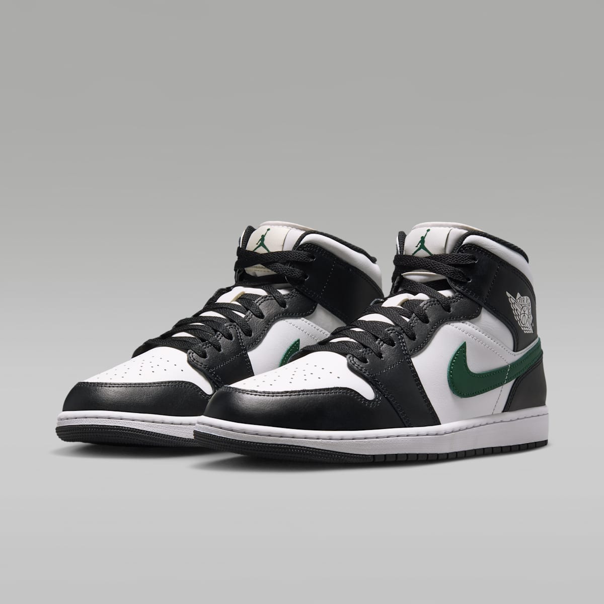 Air Jordan 1 Mid Men's Shoes - Black/Gorge Green/Summit White - Image 5