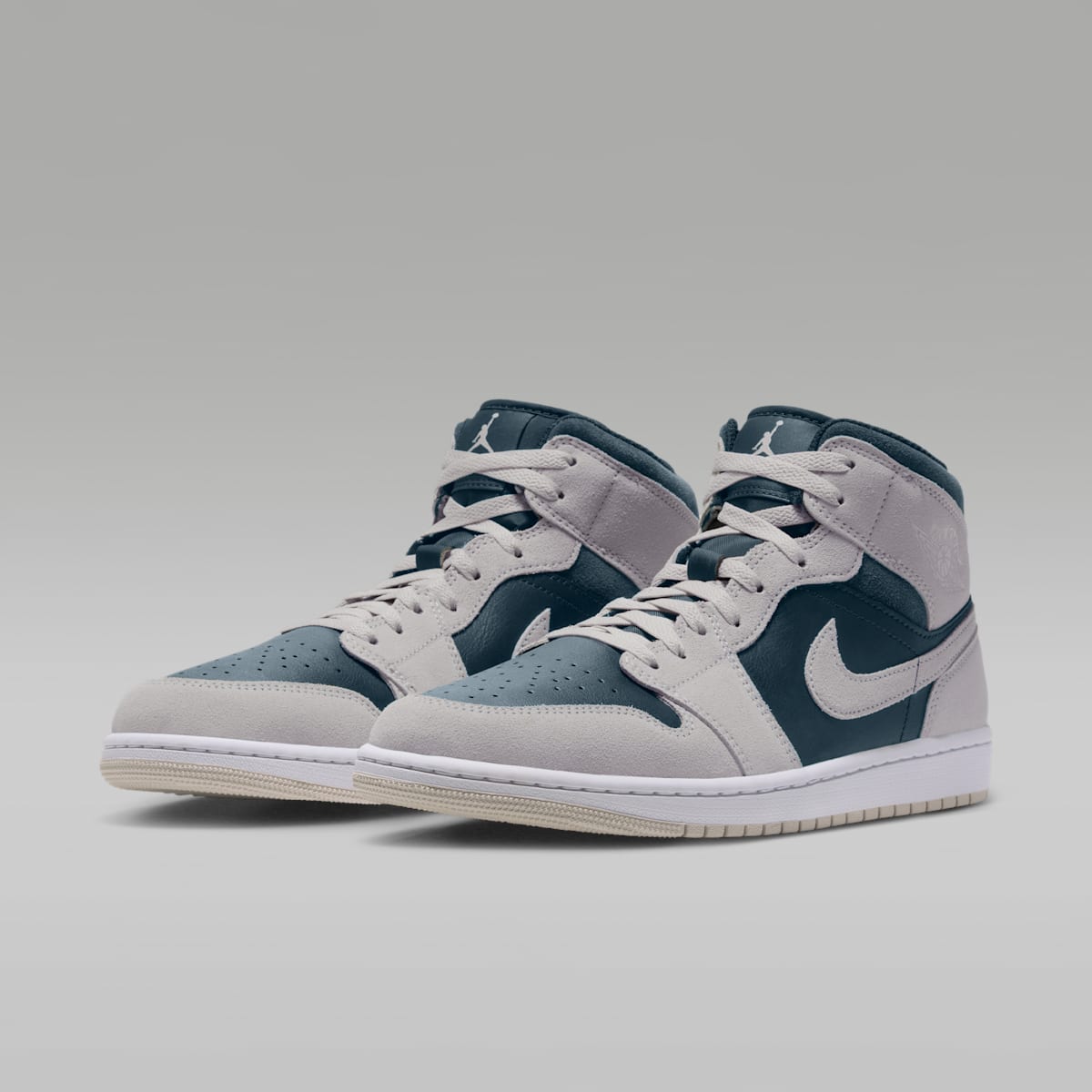Air Jordan 1 Mid Men's Shoes - Light Orewood Brown/Midnight Spruce/White/Pale Ivory - Image 5