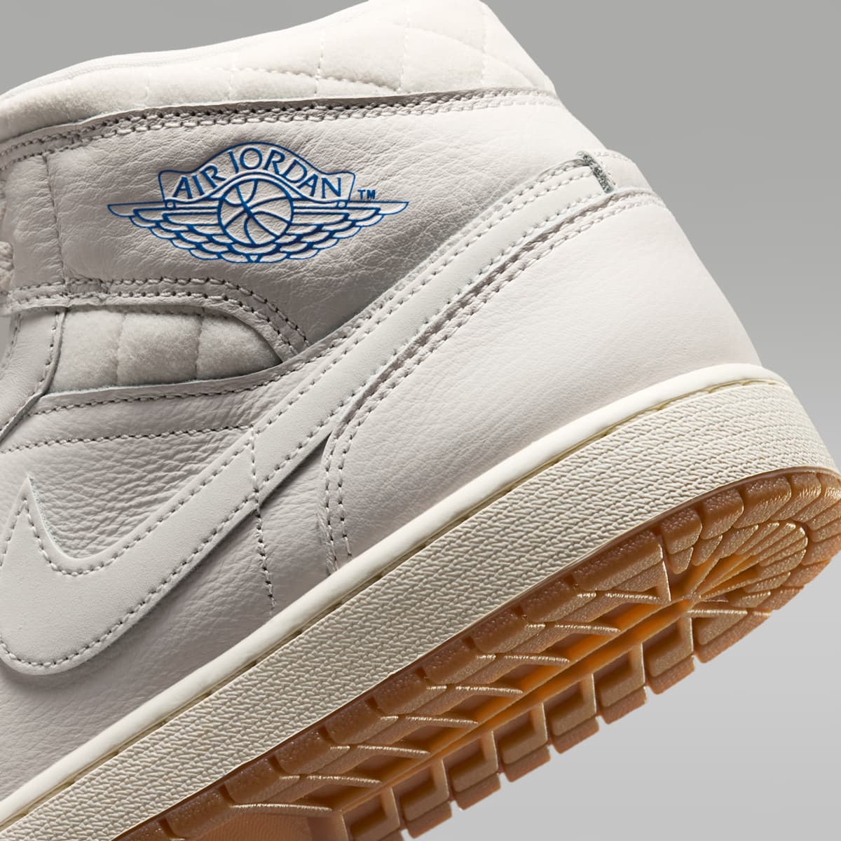 Air Jordan 1 Mid SE Men's Shoes - Phantom/Gum Dark Brown/University Red/Sail - Image 8