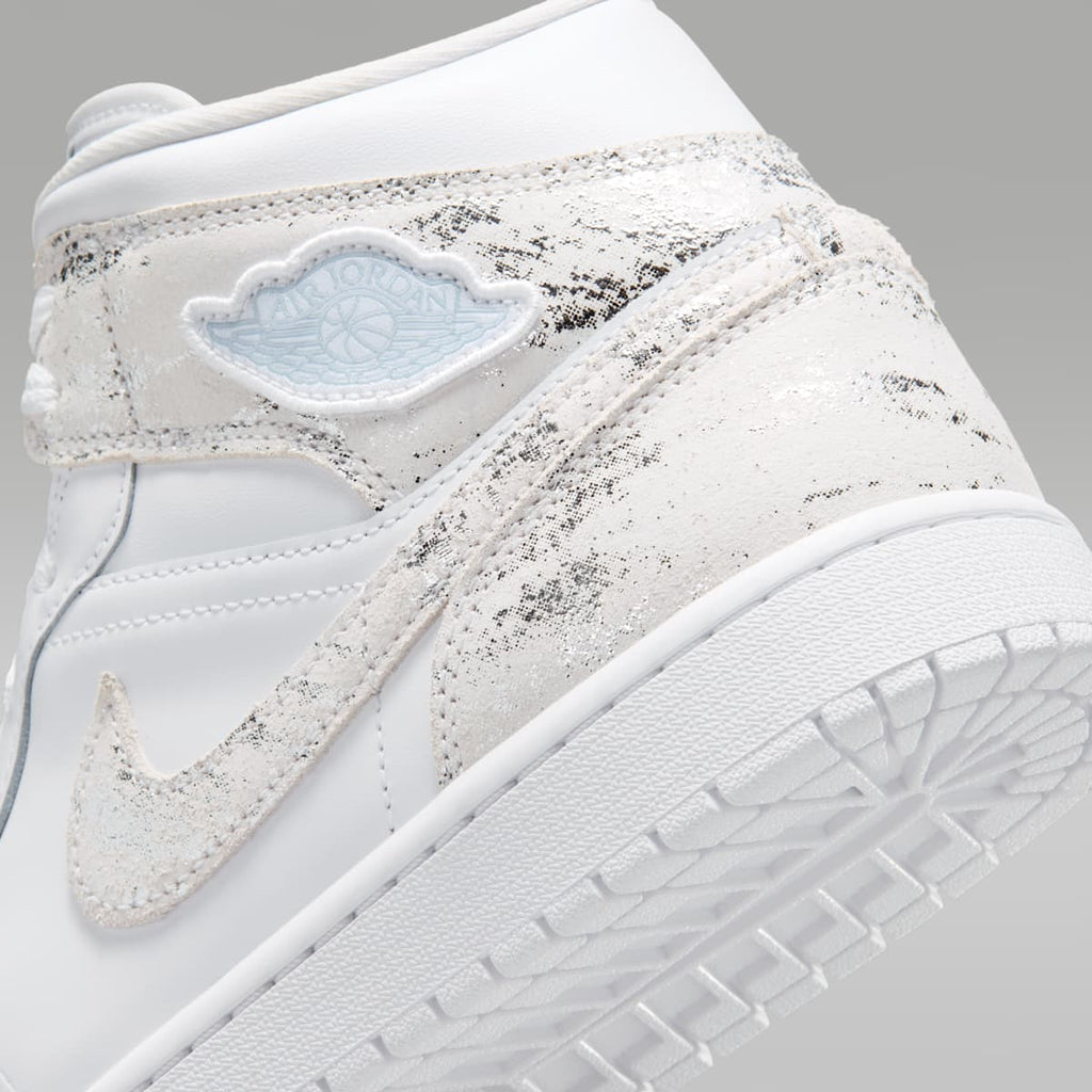 Air Jordan 1 Mid SE Men's Shoes - White/White/White/Field Silver - Image 8