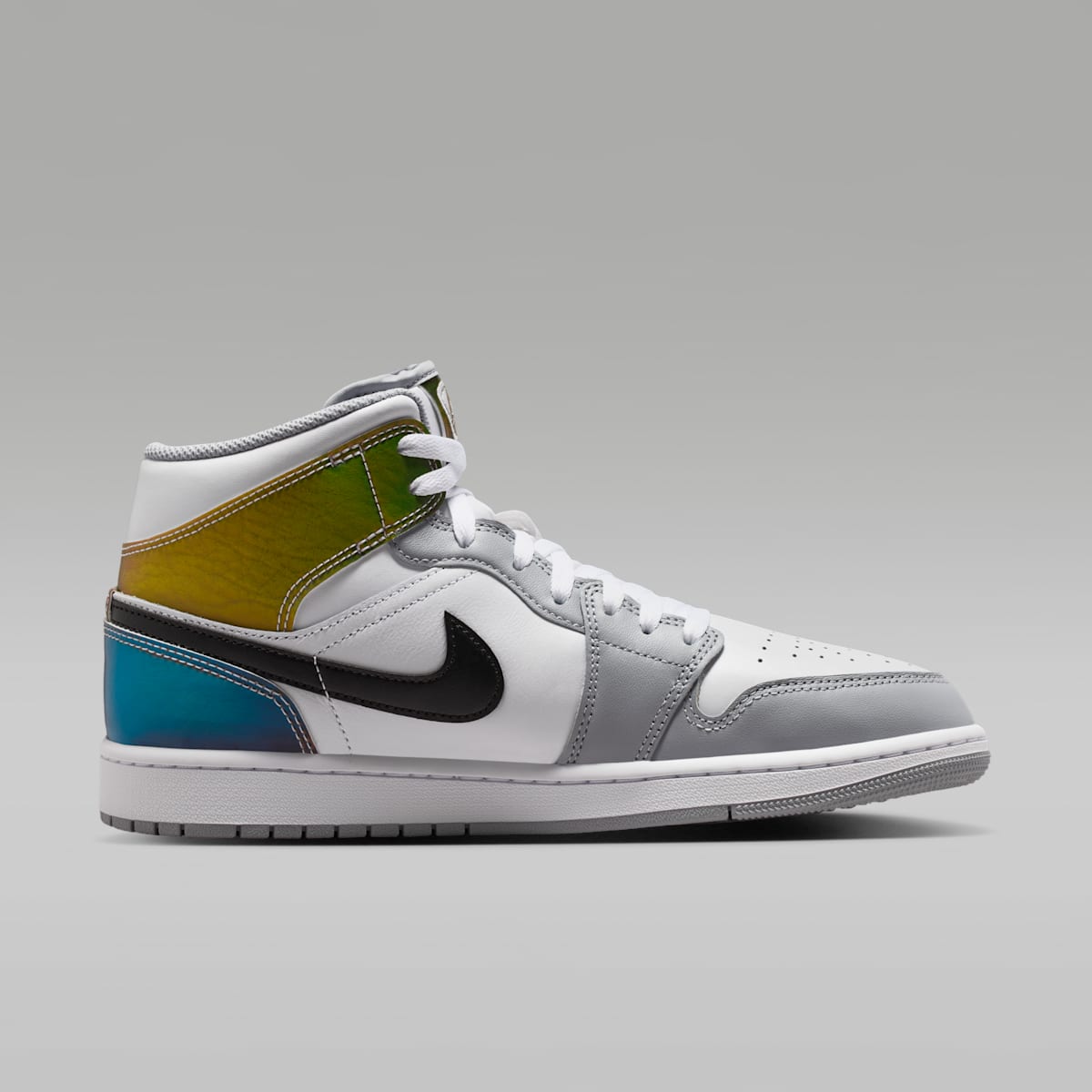 Air Jordan 1 Mid SE Men's Shoes - Multi-Color/White/Wolf Grey/Black - Image 3