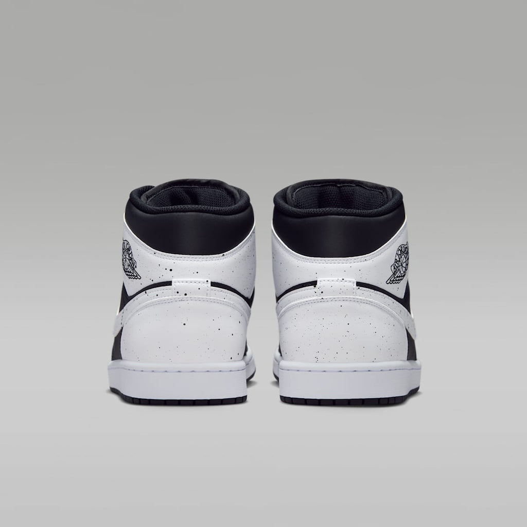 Air Jordan 1 Mid SE Men's Shoes - Black/Black/White - Image 6