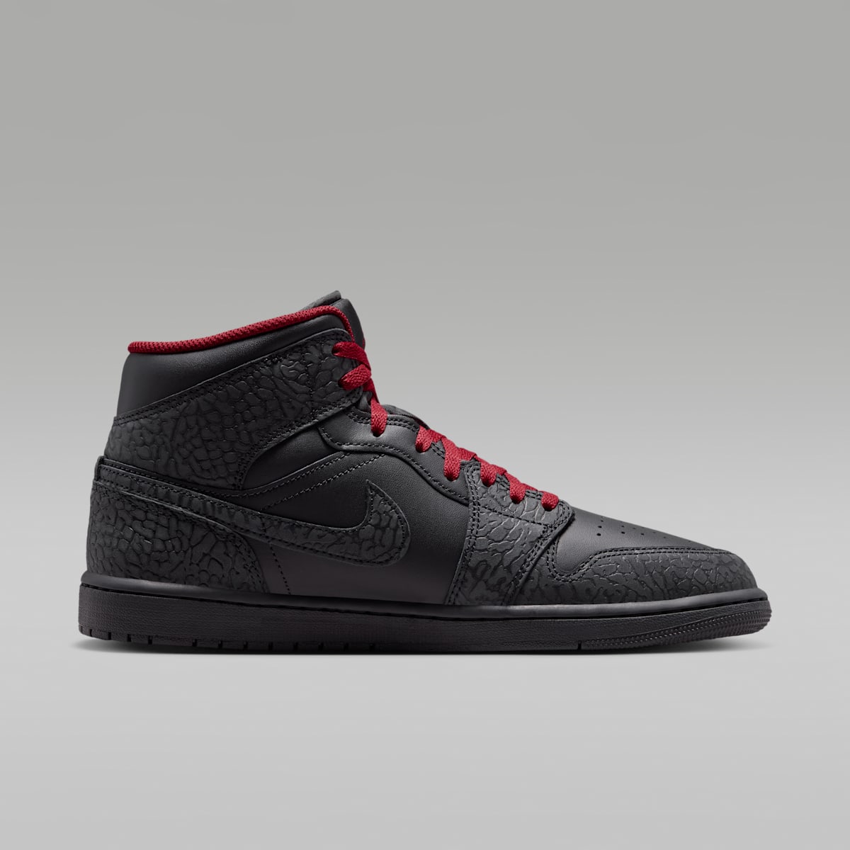 Air Jordan 1 Mid SE Men's Shoes - Black/Black/Tough Red - Image 3
