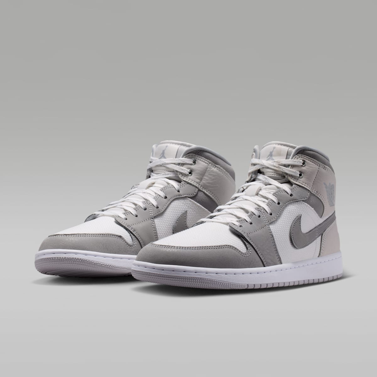 Air Jordan 1 Mid SE Men's Shoes - Summit White/Phantom/Sail/Light Smoke Grey - Image 5