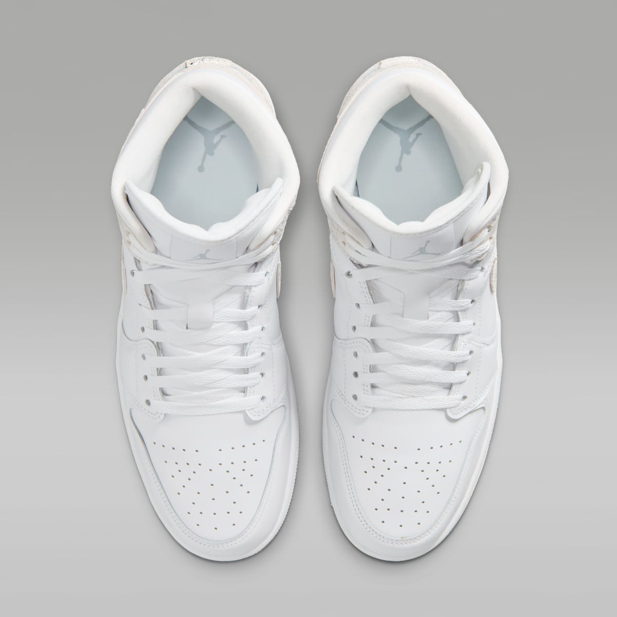 Air Jordan 1 Mid SE Men's Shoes - White/White/White/Field Silver - Image 4