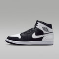 Air Jordan 1 Mid SE Men's Shoes - Black/Black/White - Image 1