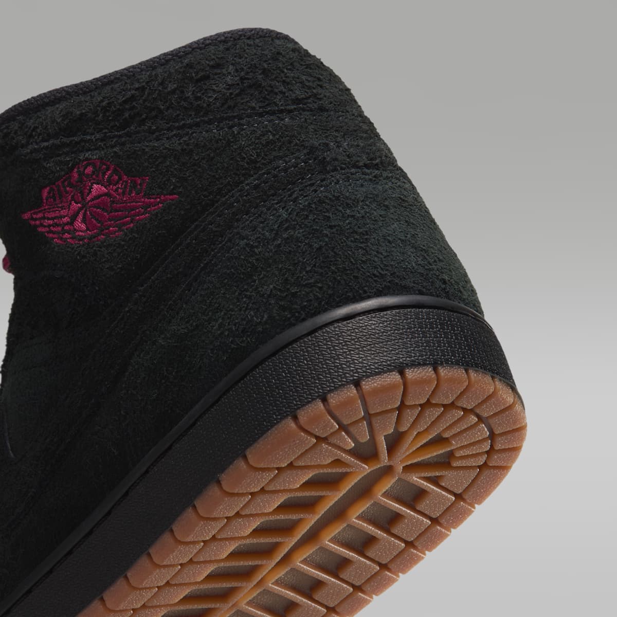 Air Jordan 1 Mid SE Men's Shoes - Black/Gum Medium Brown/Team Red - Image 8