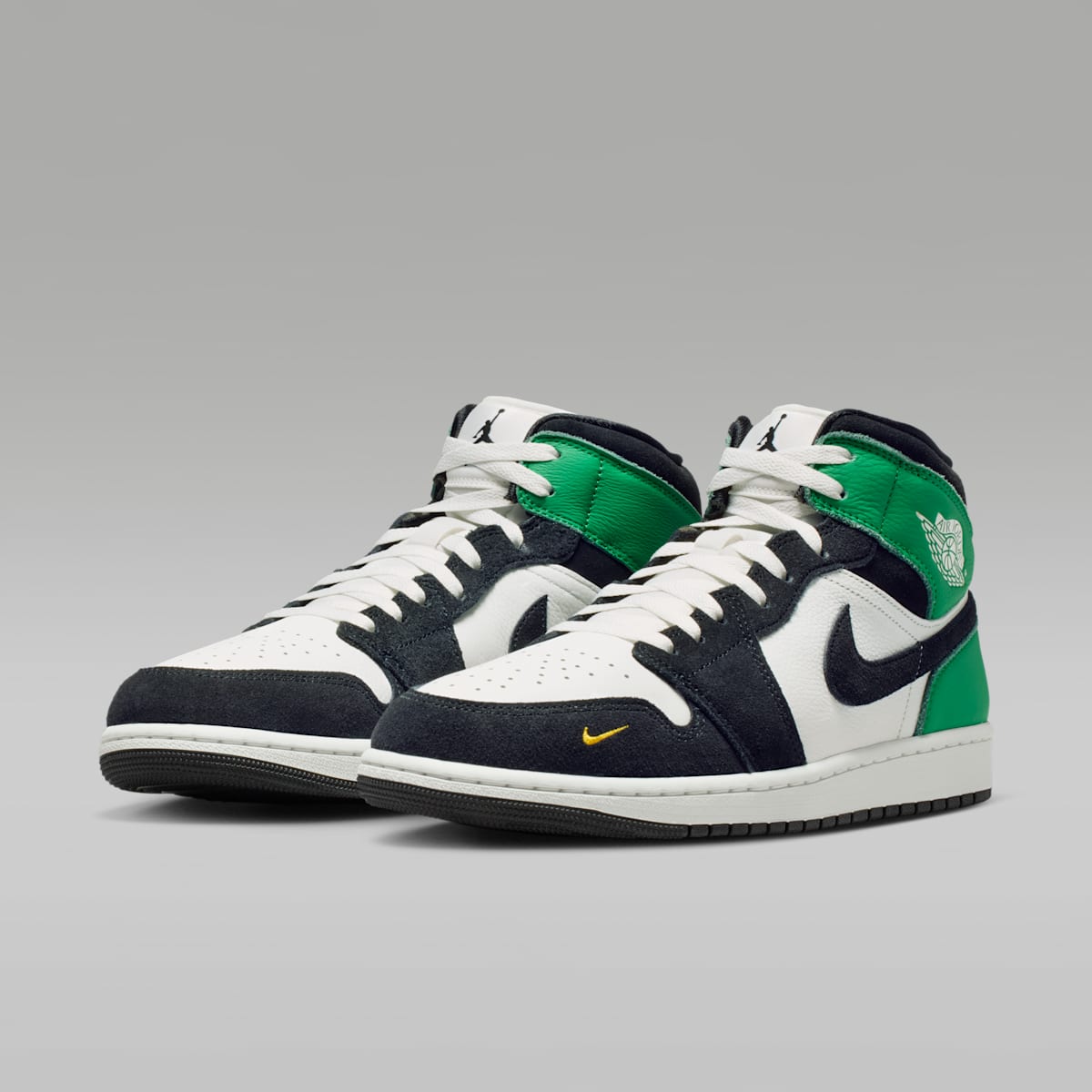 Air Jordan 1 Mid SE Men's Shoes - Summit White/Lucky Green/University Gold/Black - Image 5