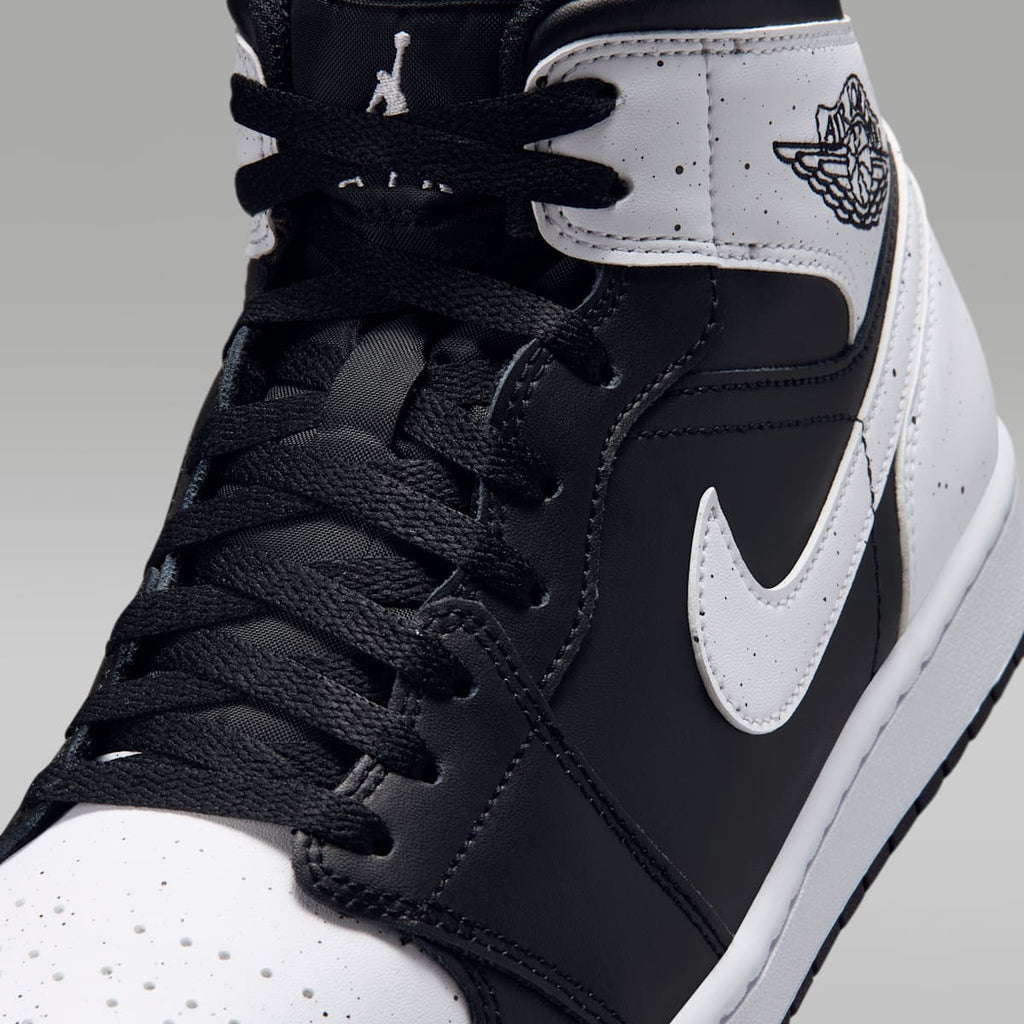 Air Jordan 1 Mid SE Men's Shoes - Black/Black/White - Image 7