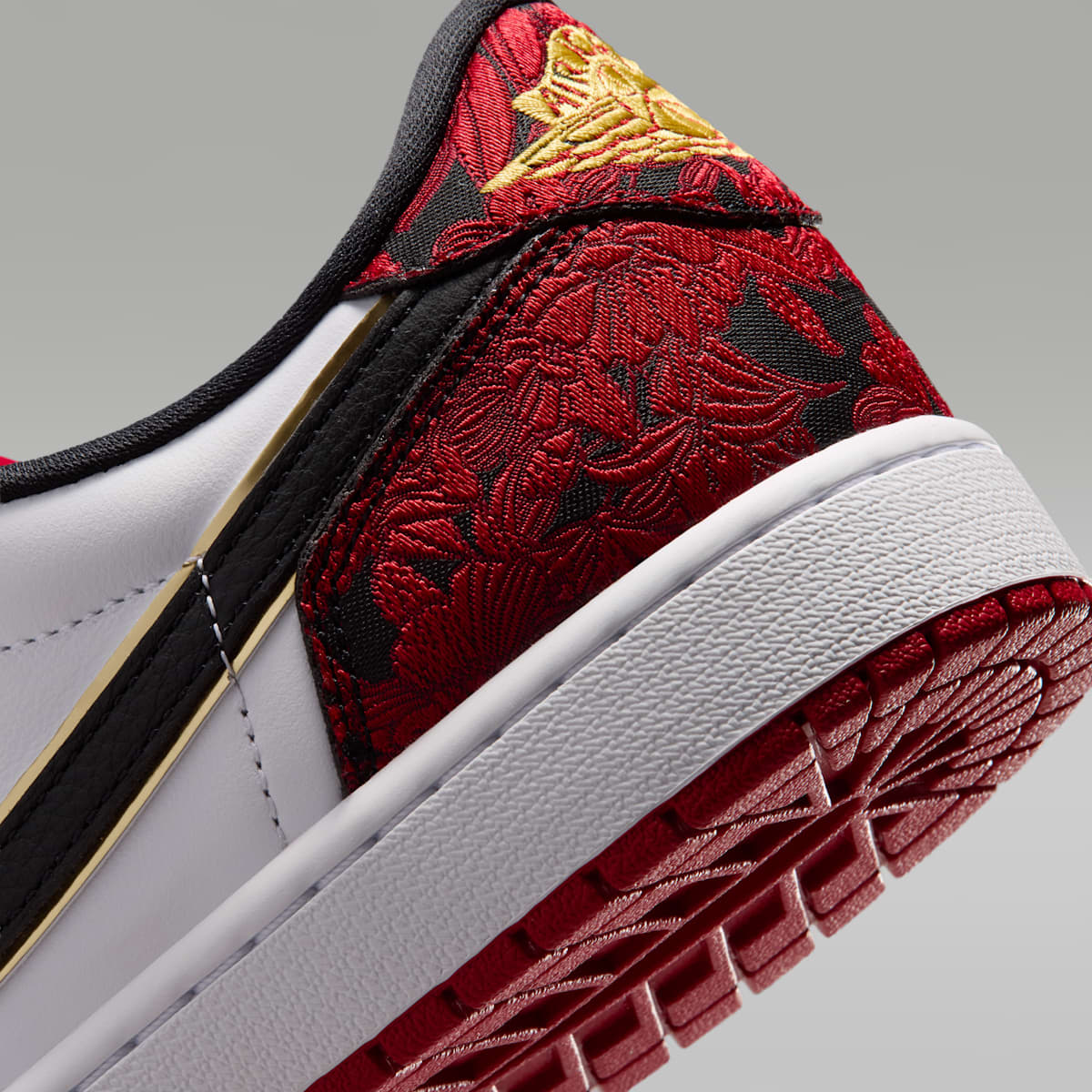Air Jordan 1 Retro Low OG "Garden" Men's Shoes - Black/Summit White/Laser Fuchsia/Varsity Red - Image 8