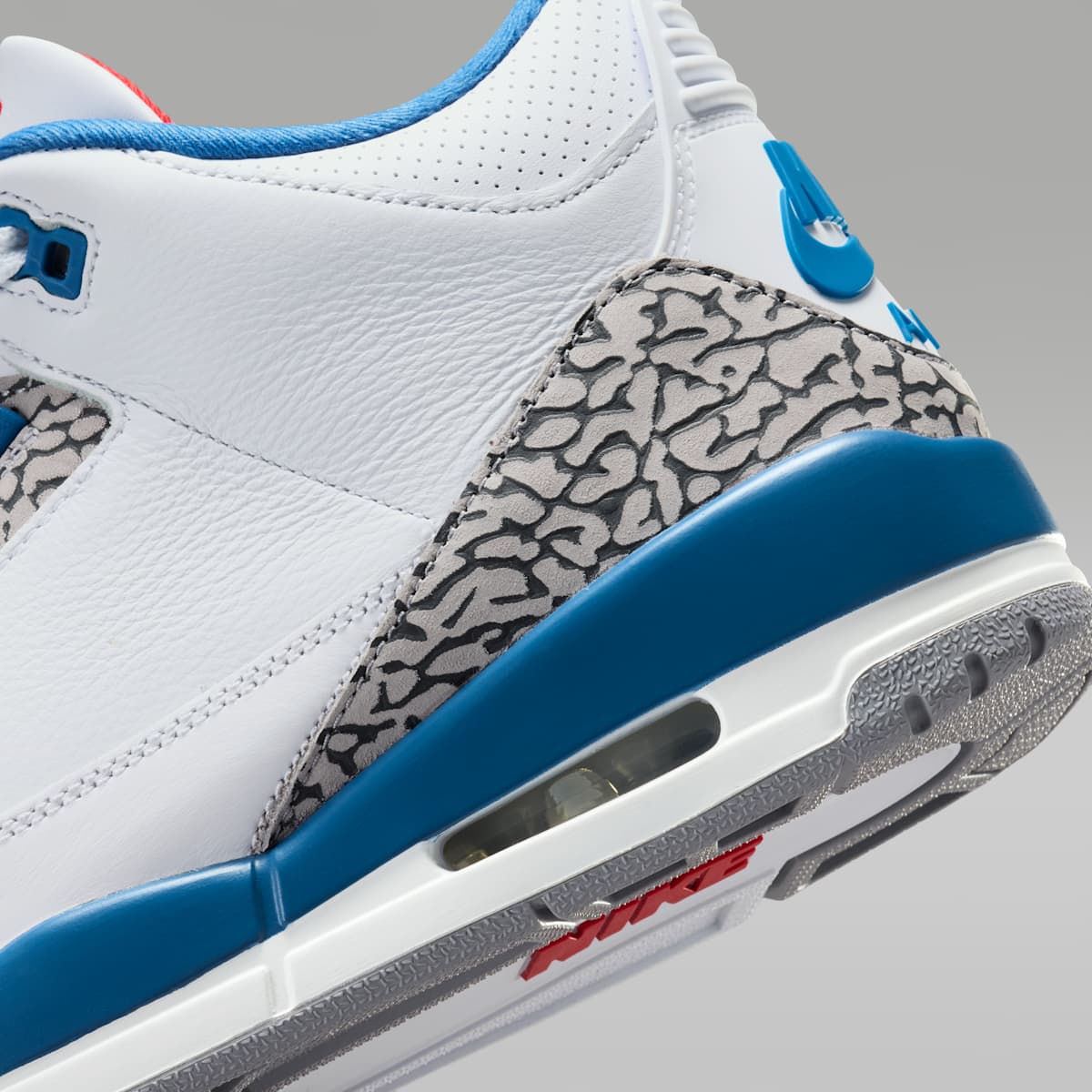 Air Jordan 3 Retro "True Blue" Men's Shoes - White/True Blue/Fire Red - Image 8