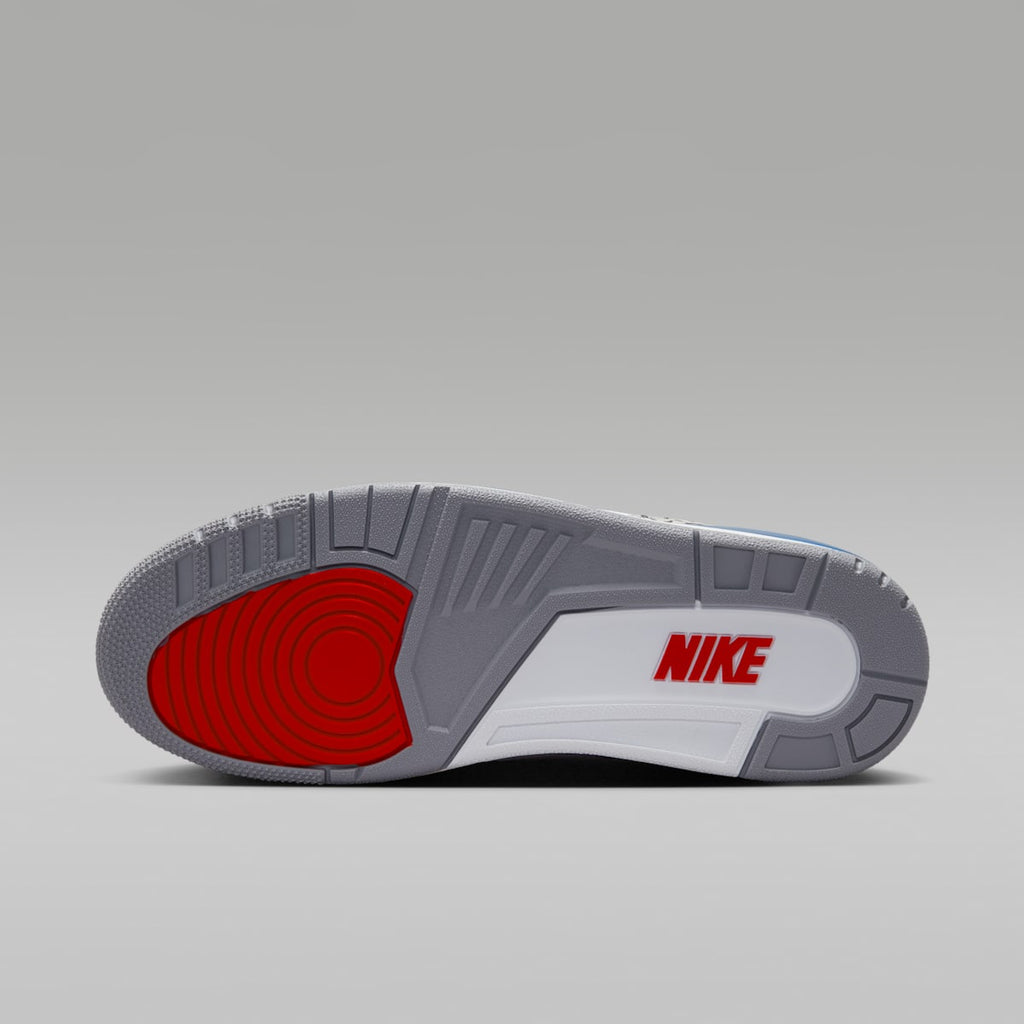 Air Jordan 3 Retro "True Blue" Men's Shoes - White/True Blue/Fire Red - Image 2