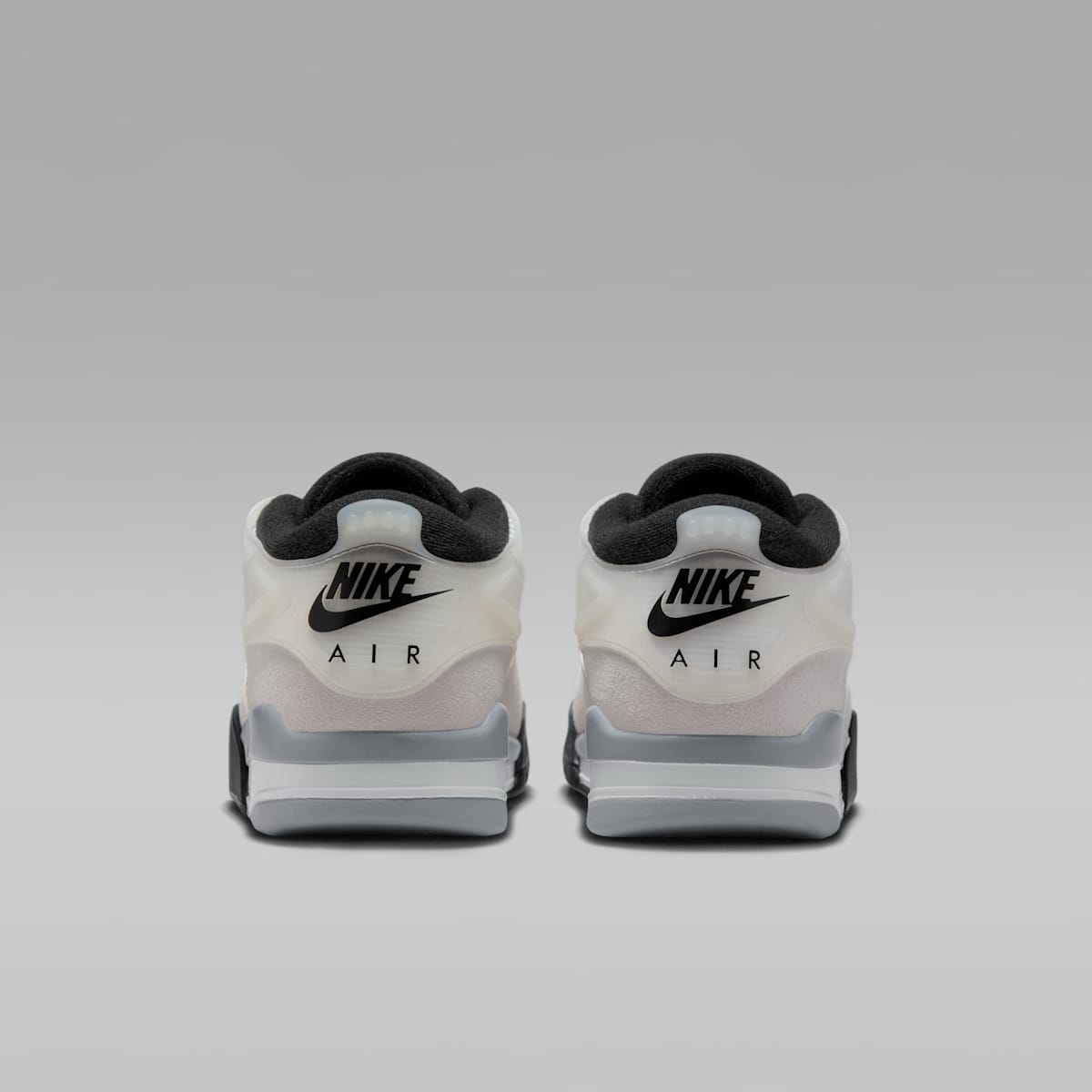 Air Jordan 4 RM Men's Shoes - White/Infrared 23/Light Smoke Grey/Black - Image 6
