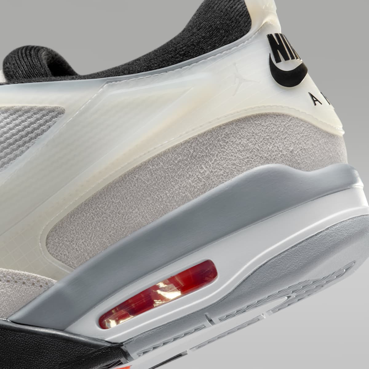 Air Jordan 4 RM Men's Shoes - White/Infrared 23/Light Smoke Grey/Black - Image 8
