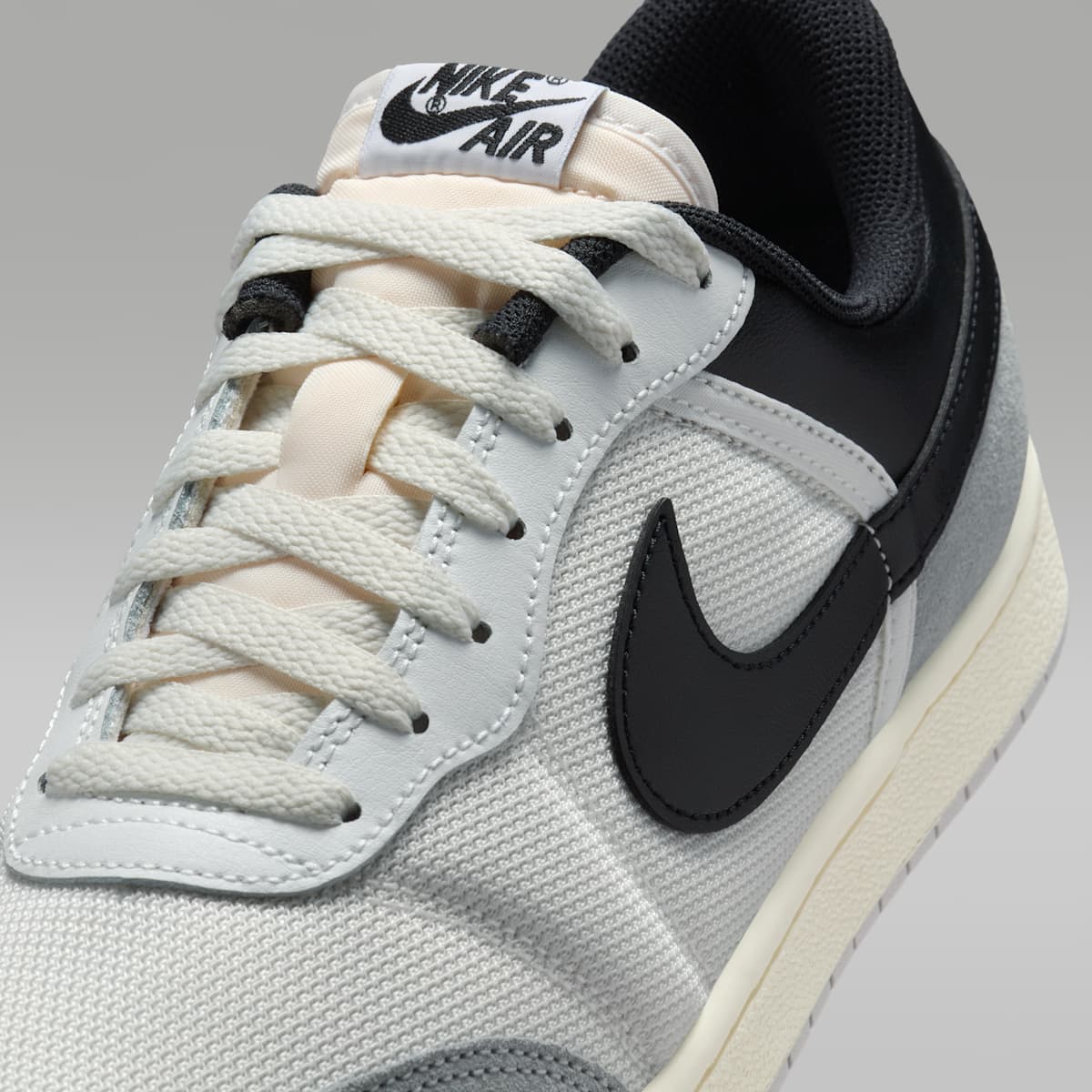 Air Jordan Skyline Low Men's Shoes - Summit White/Light Smoke Grey/Neutral Grey/Black - Image 7