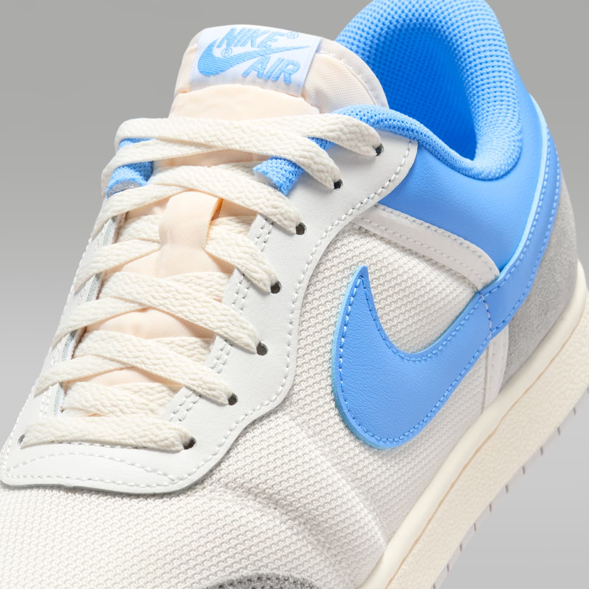 Air Jordan Skyline Low Men's Shoes - Summit White/Light Smoke Grey/Sail/University Blue - Image 7