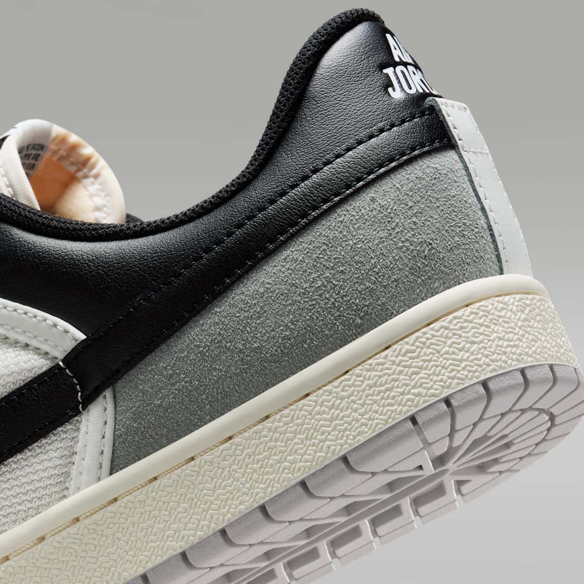 Air Jordan Skyline Low Men's Shoes - Summit White/Light Smoke Grey/Neutral Grey/Black - Image 8