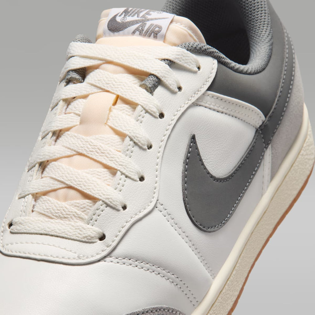Women's Air Jordan Skyline Low LE Men's Shoes - Summit White/Light Smoke Grey/Sail/Smoke Grey