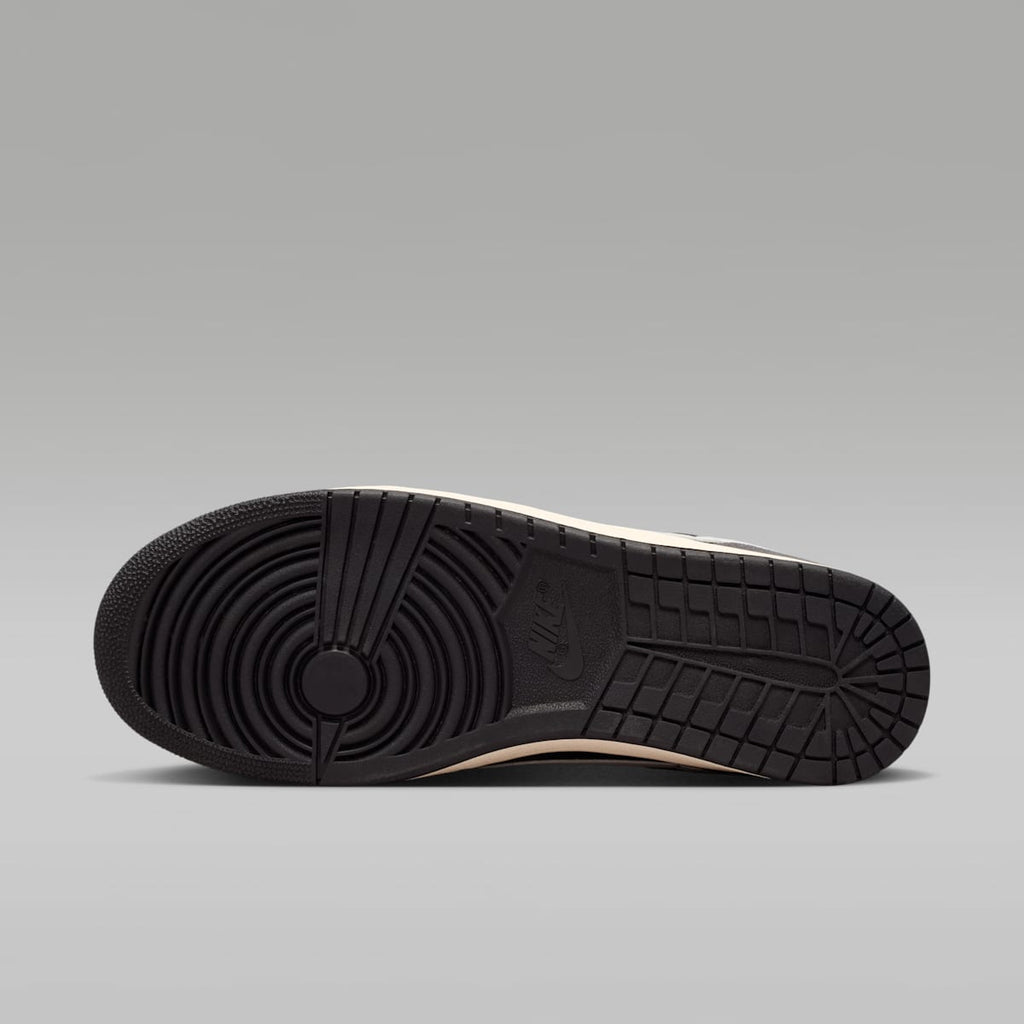 Air Jordan Skyline Low LE Men's Shoes - Black/Off White/Anthracite/Black - Image 2