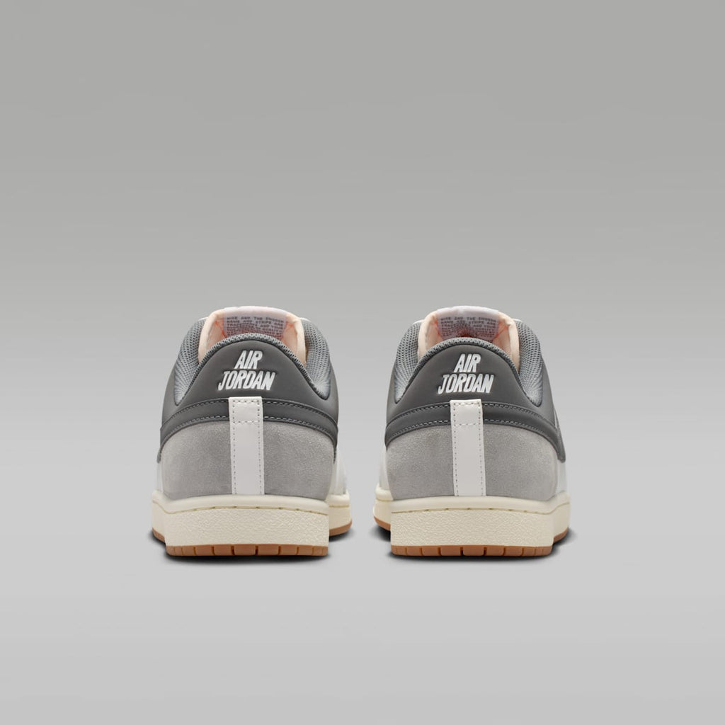 Air Jordan Skyline Low LE Men's Shoes - Summit White/Light Smoke Grey/Sail/Smoke Grey - Image 6